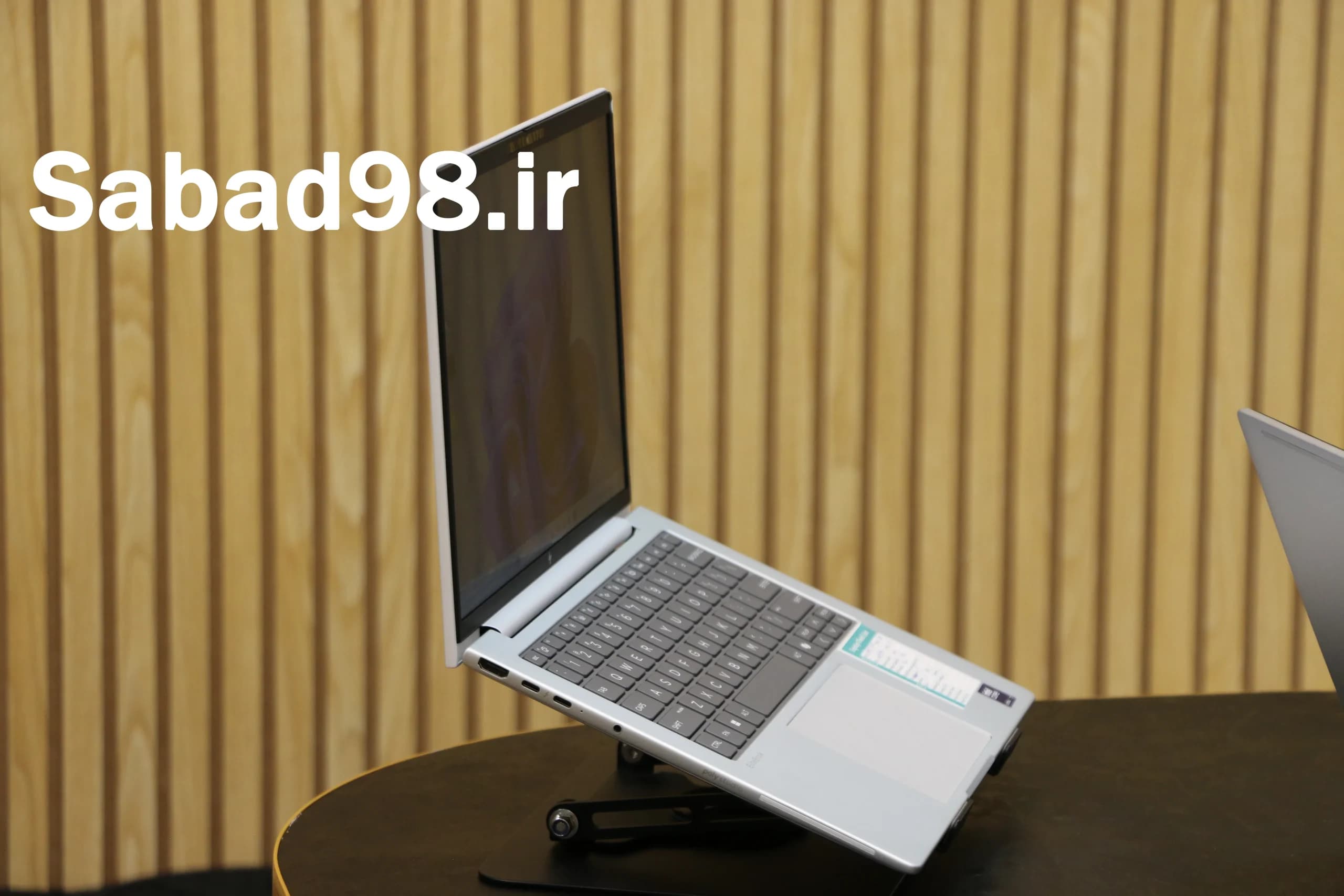 لپ تاپ HP EliteBook 8 G1A 14 Ultra7 255U | 16GB | SSD 512GB | Intel + NPU | 14.1 inch FHD Touch — تصویر ۵