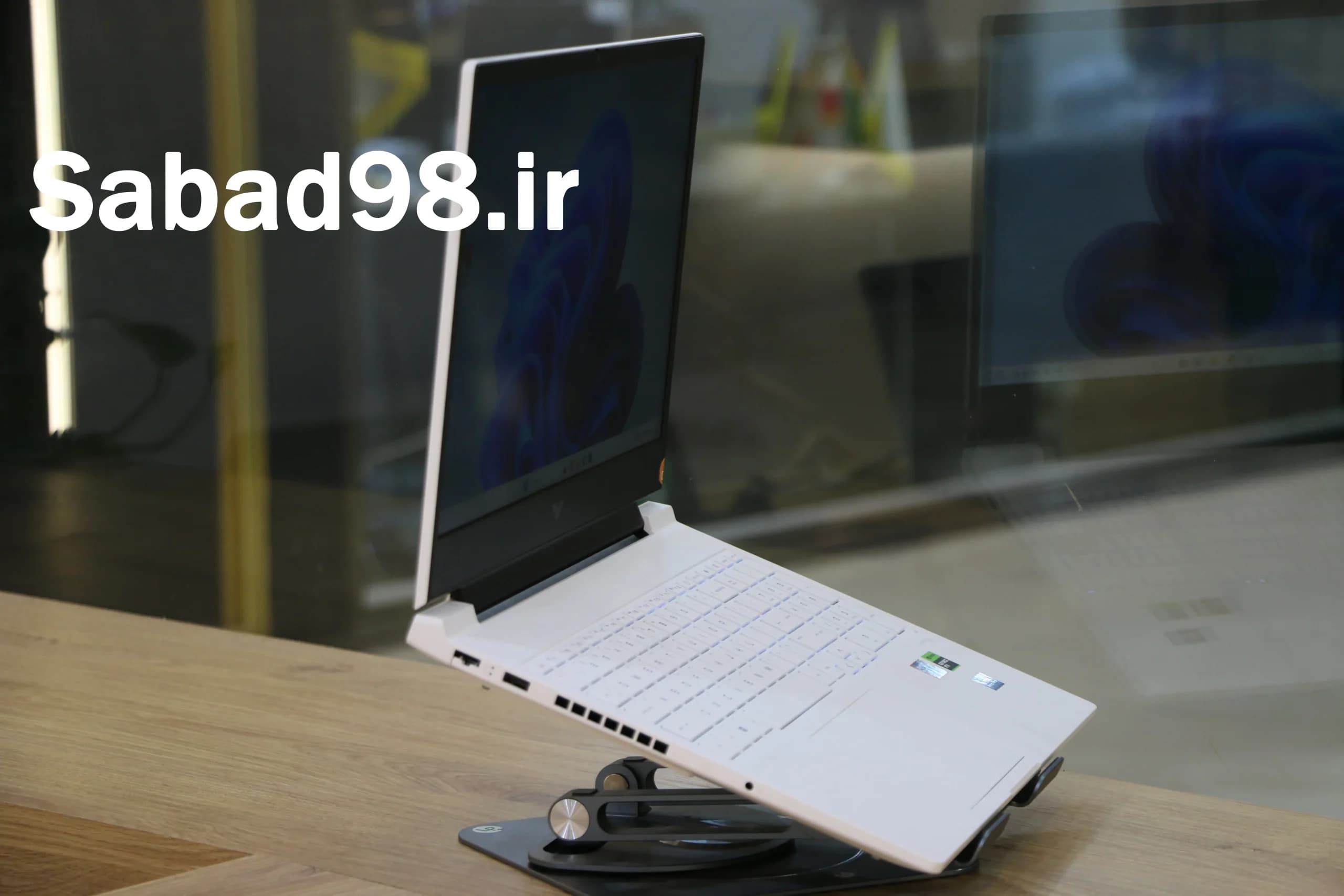 لپ تاپ HP Victus 16 Ryzen 7 8845HS | 16GB | SSD 1TB | RTX 4060 8GB | 16.1 inch FHD 165Hz RGB — تصویر ۵