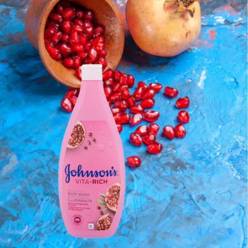 شامپو بدن روشن‌کننده جانسون ویتا ریچ عصاره گل انار 750 میل Johnson’s Vita-Rich Brightening Body Wash with Pomegranate Flower — تصویر ۸