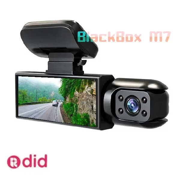 دوربین ثبت وقایع خودرو با دوربین عقب مدل BlackBox M7 سه لنز — تصویر ۳