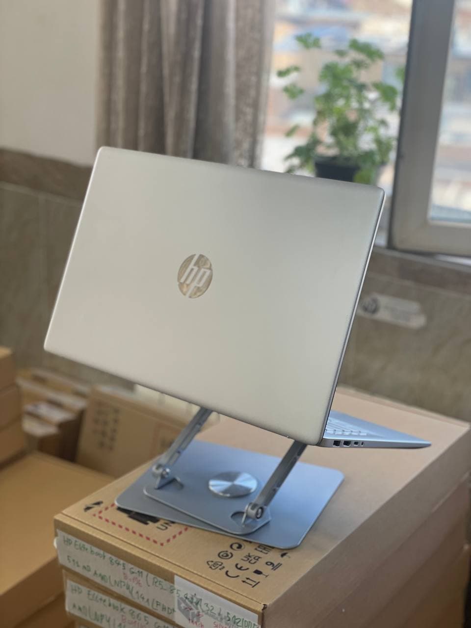 لپ تاپ HP 17 R5 5500U | 8GB | SSD 512GB | AMD | 17 inch FHD — تصویر ۳