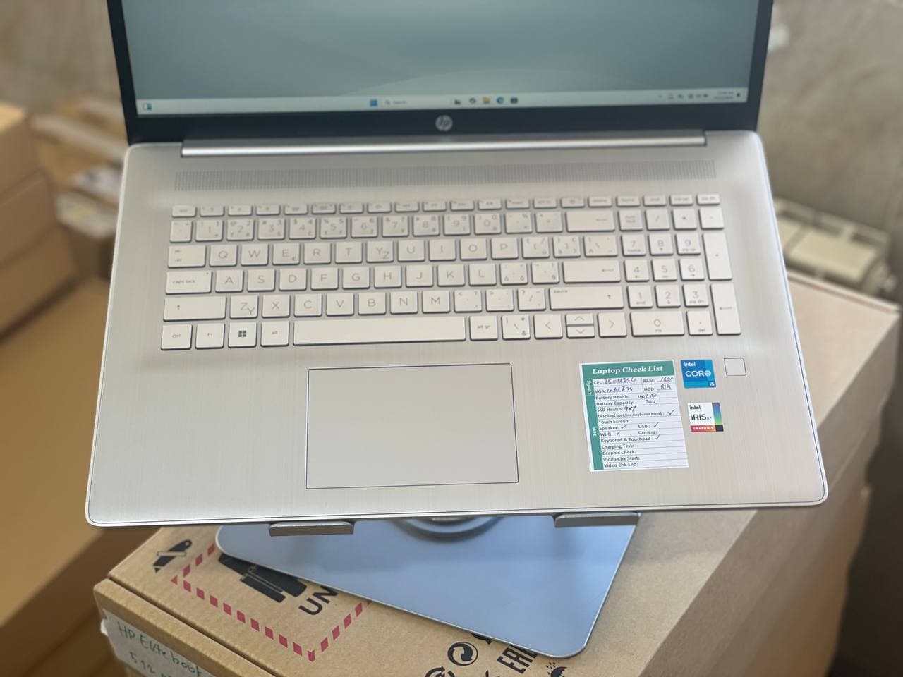 لپ تاپ HP 17 R5 5500U | 8GB | SSD 512GB | AMD | 17 inch FHD — تصویر ۴