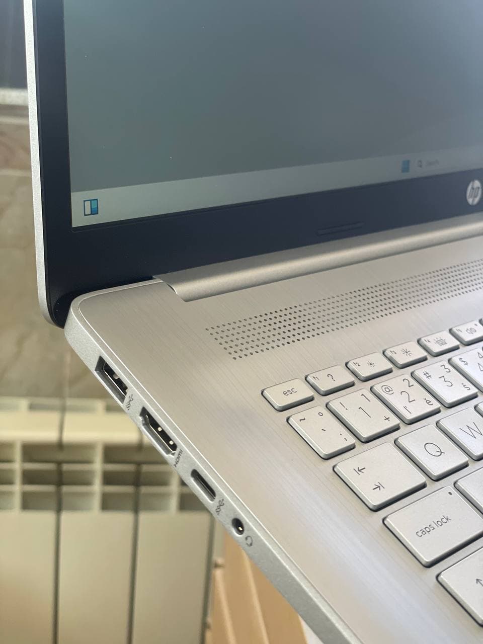 لپ تاپ HP 17 R5 5500U | 8GB | SSD 512GB | AMD | 17 inch FHD — تصویر ۵