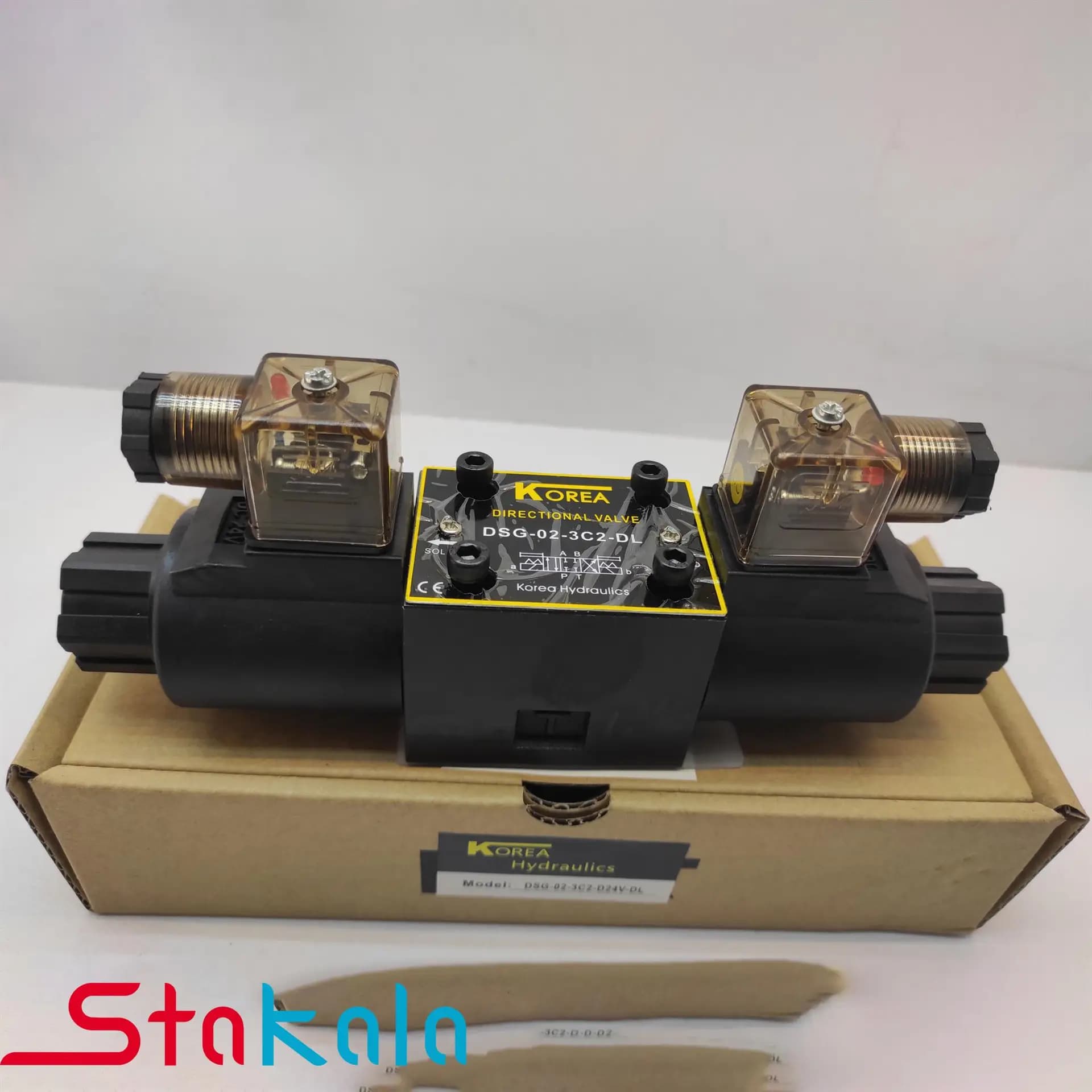شیر هیدرولیک برقی کنترل جریان 4/3 دو بوبین(سایز ۱/۴) NG6 Cetop3 سری DSG-02 برند Korea — تصویر ۵