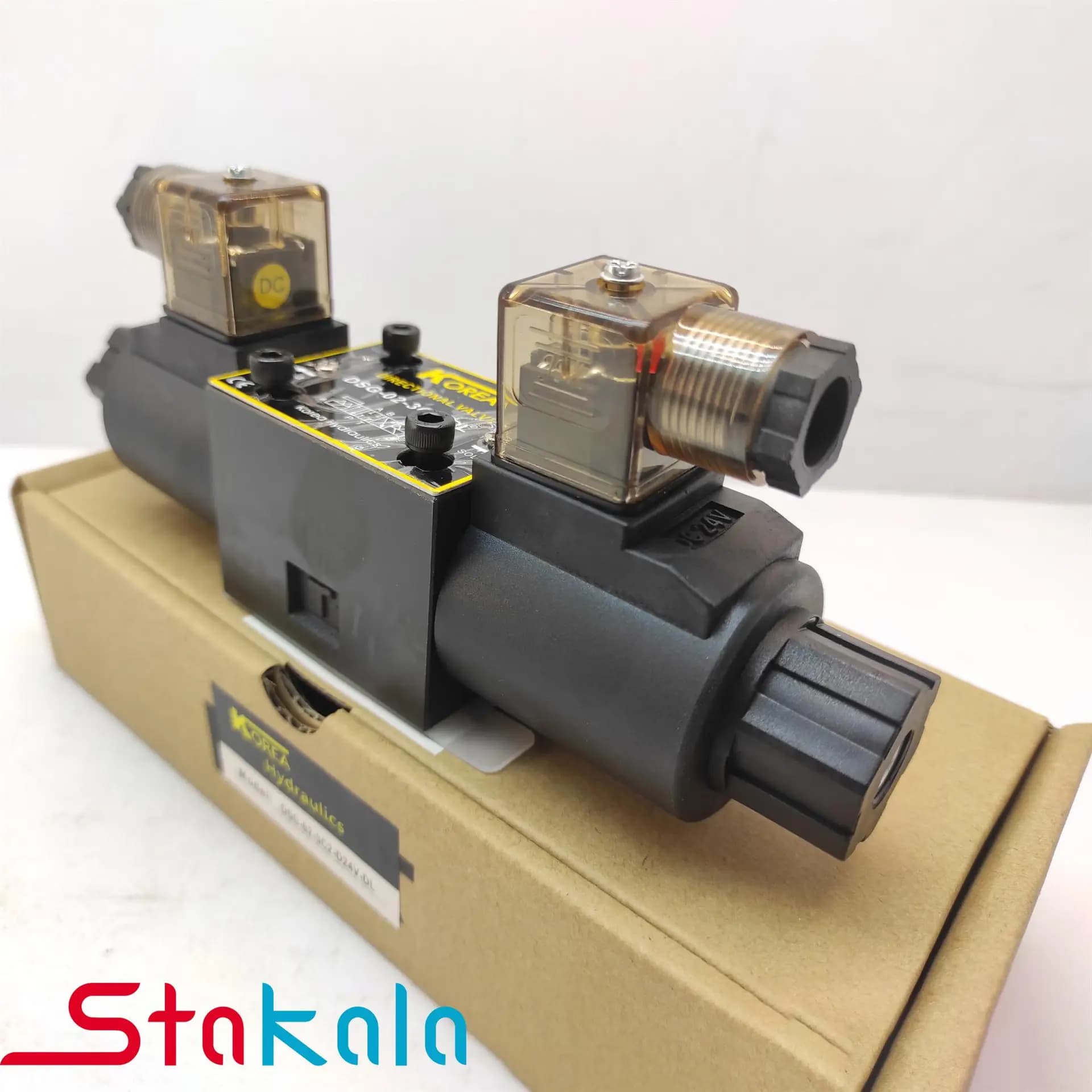 شیر هیدرولیک برقی کنترل جریان 4/3 دو بوبین(سایز ۱/۴) NG6 Cetop3 سری DSG-02 برند Korea — تصویر ۶