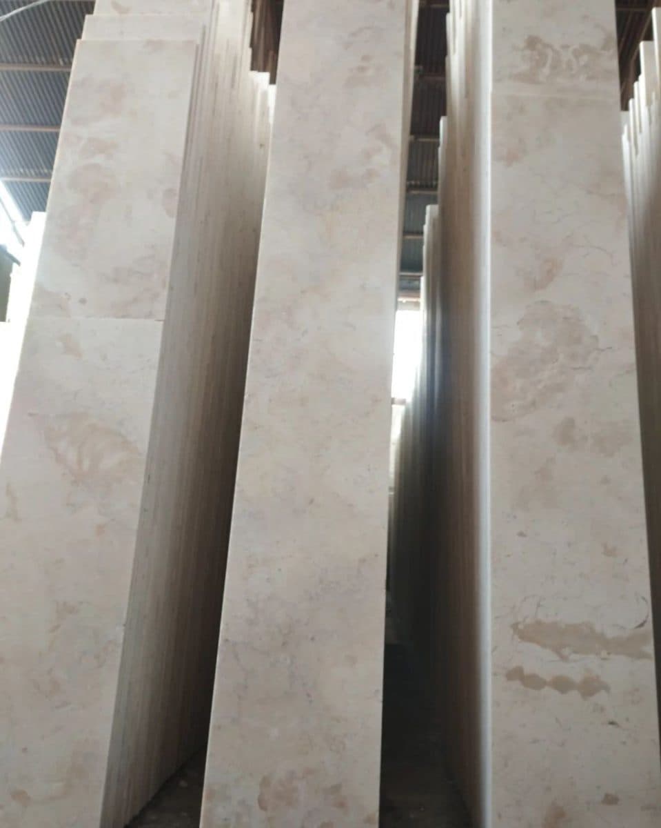 سنگ مرمریت جوشقان سفید