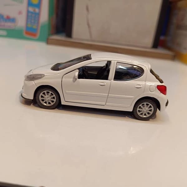 ماکت کلکسیونی و عقب کش فلزی 207 — تصویر ۸