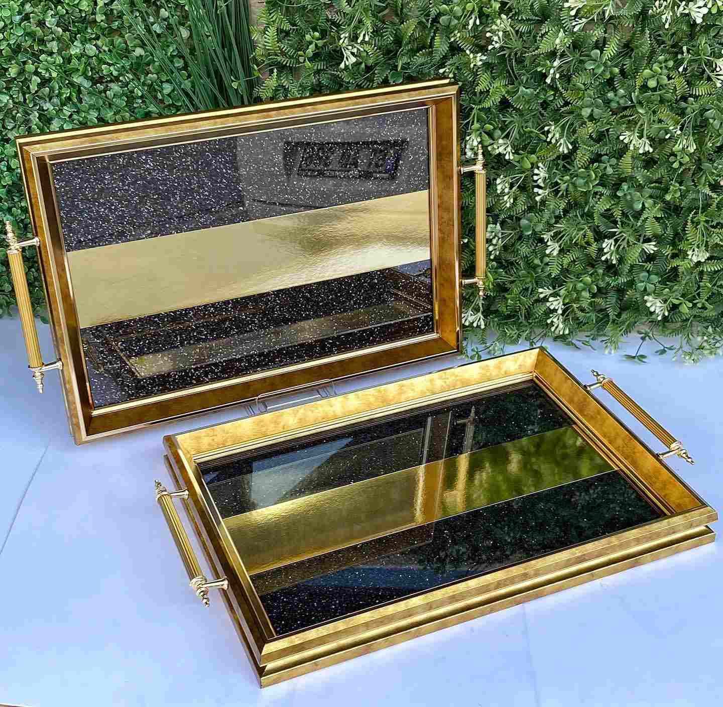 سینی پذیرایی کف مشکی فریم طلایی ساخت ترکیه
