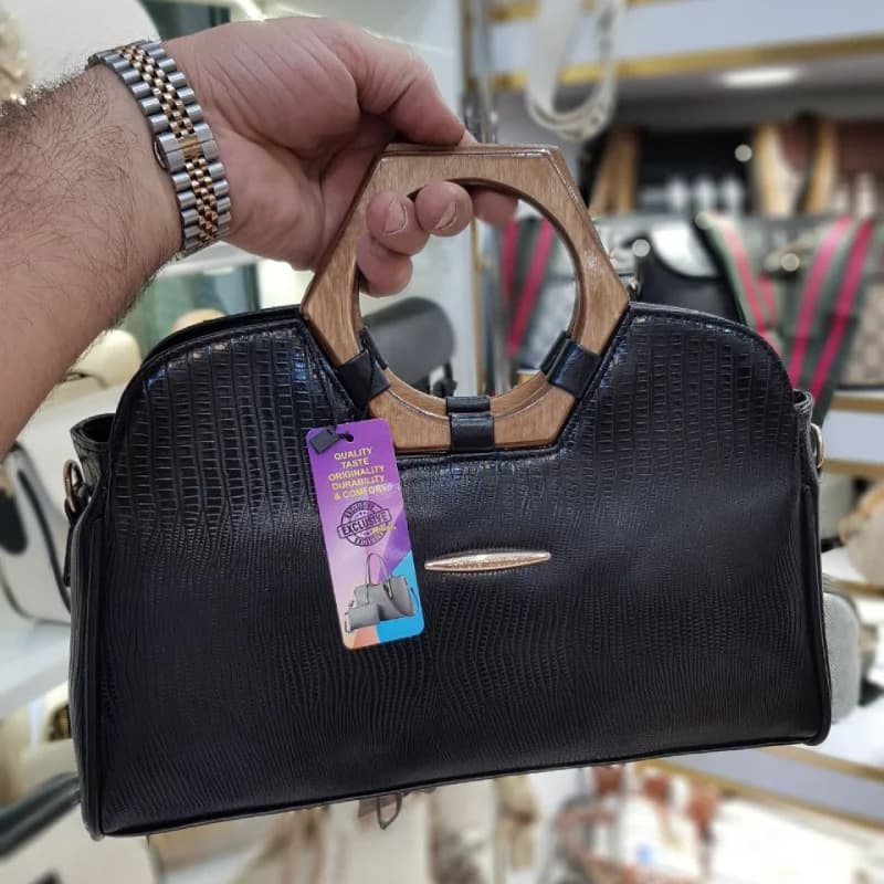 کیف زنانه شیک دسته چوبی کد 1068 — تصویر ۴