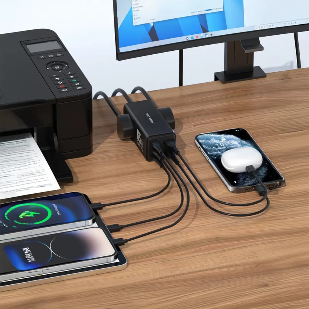 هاب شارژر گرین لاین Green Lion GN7N1G65PST 7 In 1 GaN 65W Power Strip — تصویر ۴