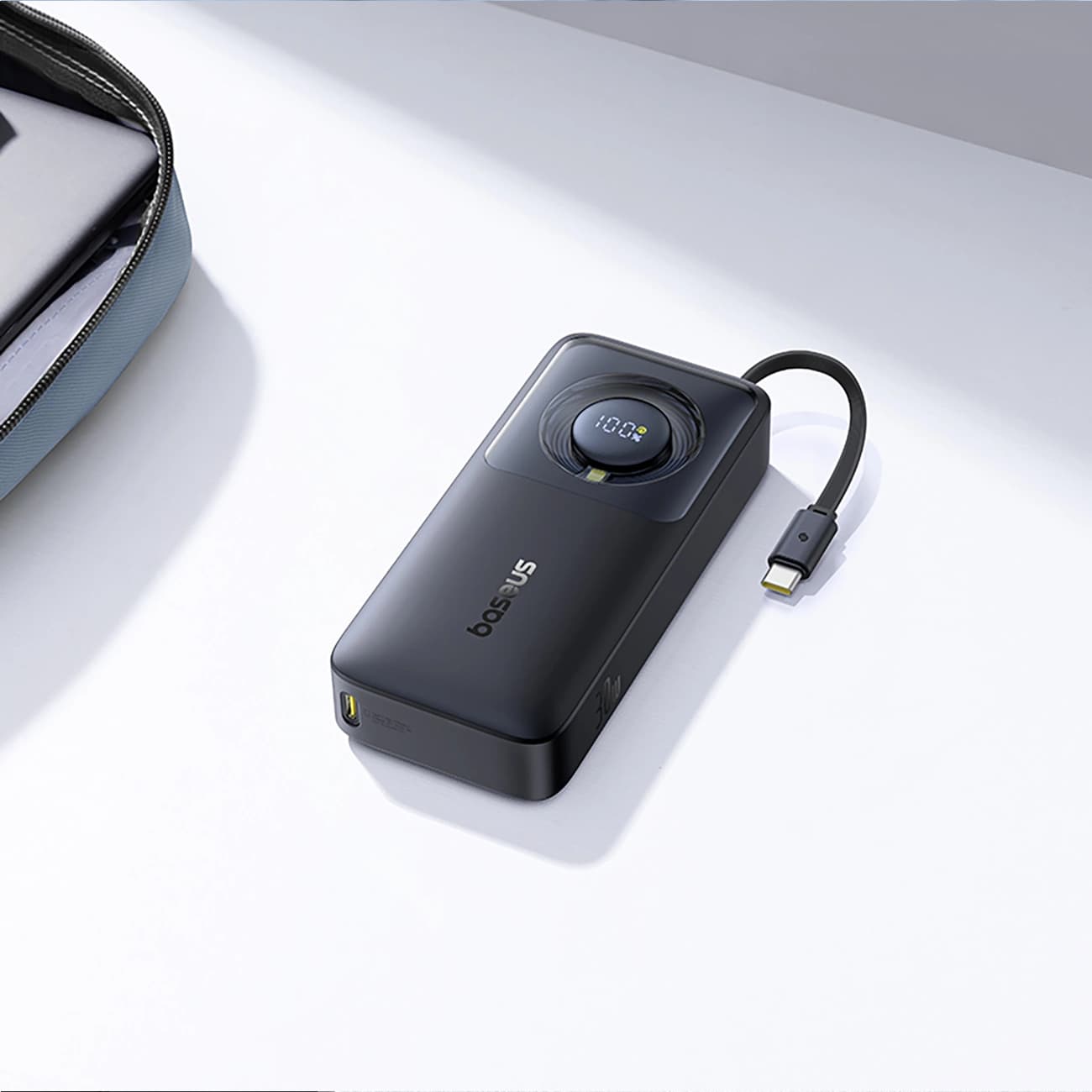 پاور بانک فست شارژ بیسوس Baseus PPSS1030 / P10073701843-00 free2pull 10000MAH — تصویر ۴