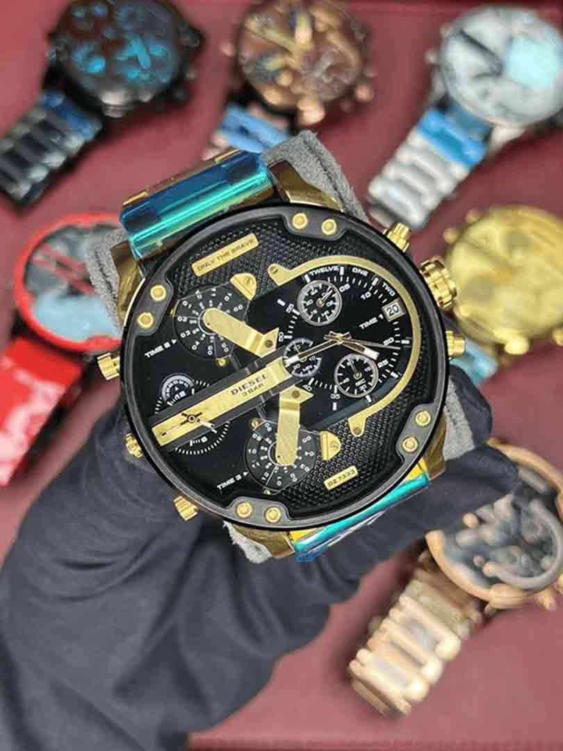ساعت مچی مردانه دیزل هفت موتور طلایی صفحه مشکی Diesel-Gold Black Screen — تصویر ۴