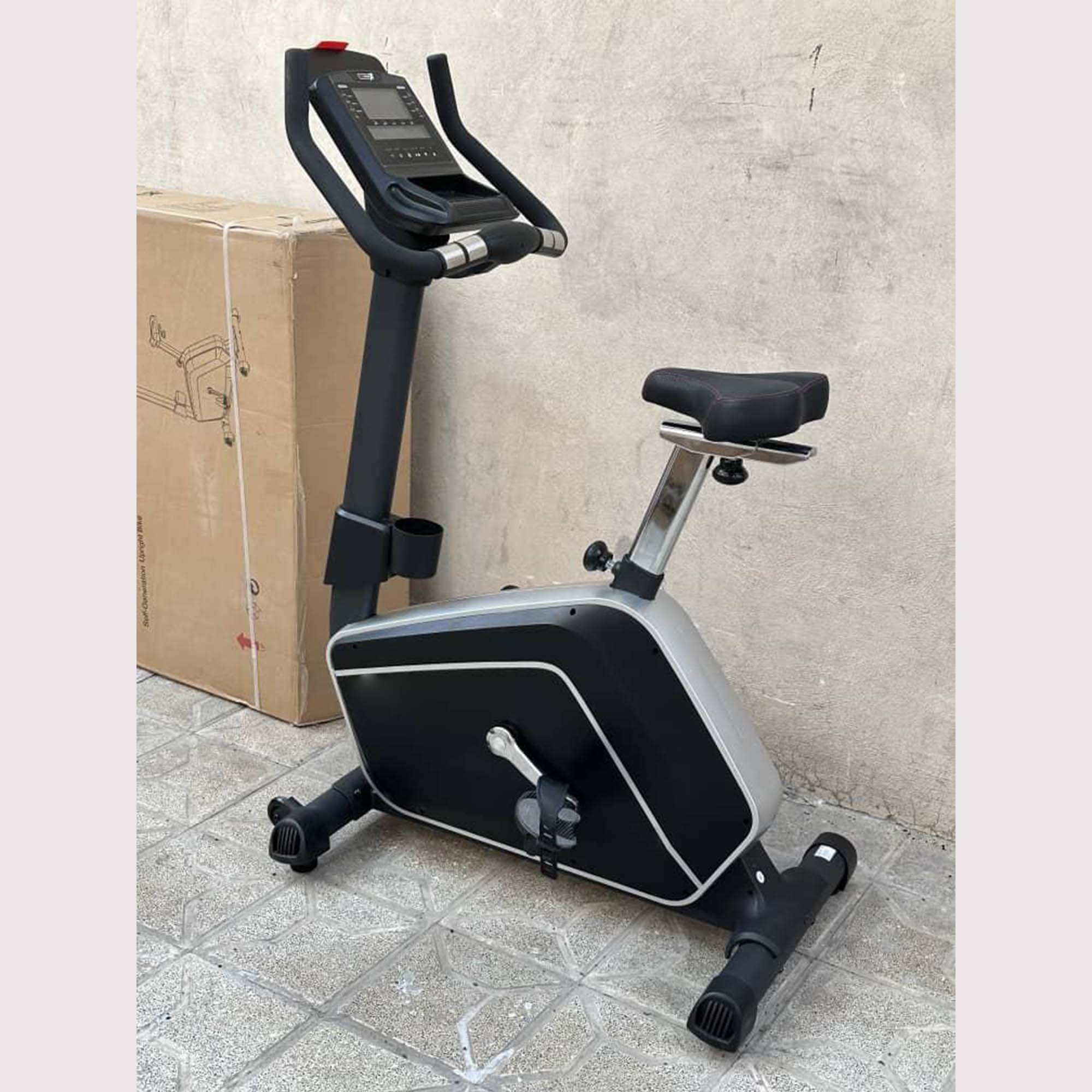 دوچرخه ثابت ایستاده باشگاهی پروفیتنس مدل 87017B