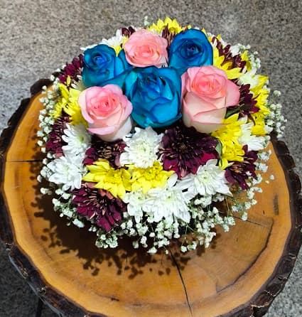باکس گل ترکیبی رز و داودی-کد 1060 — تصویر ۳