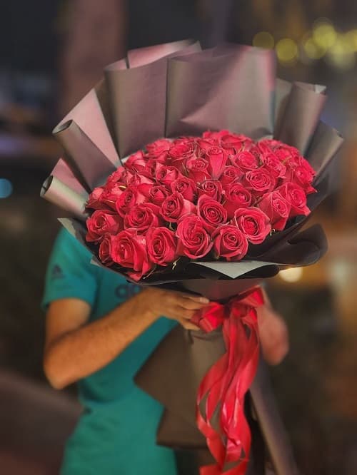 دسته گل رز 40 عددی کد0022 — تصویر ۴