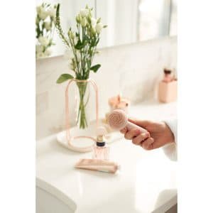 دستگاه فیس براش سیلیکونی و ماساژور فلاولس FINISHING TOUCH FLAWLESS CLEANSE — تصویر ۸
