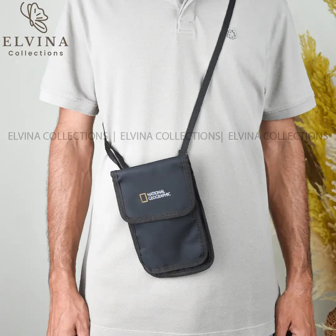 کیف پاسپورتی گردنی و کمری برزنتی مناسب مدارک و پول نقد کد1156 — تصویر ۳