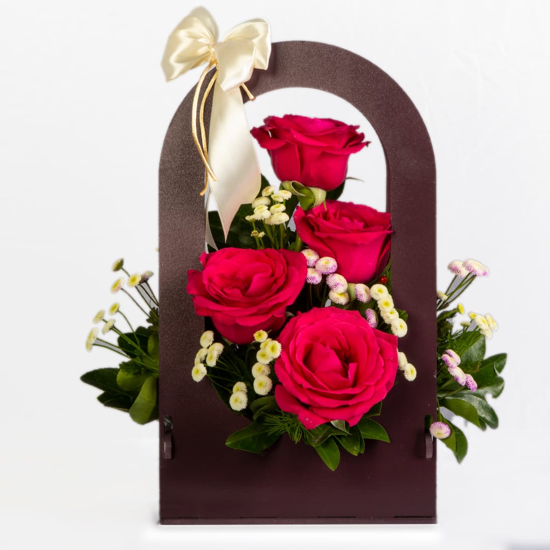باکس هدیه گل رز 25175|باختر