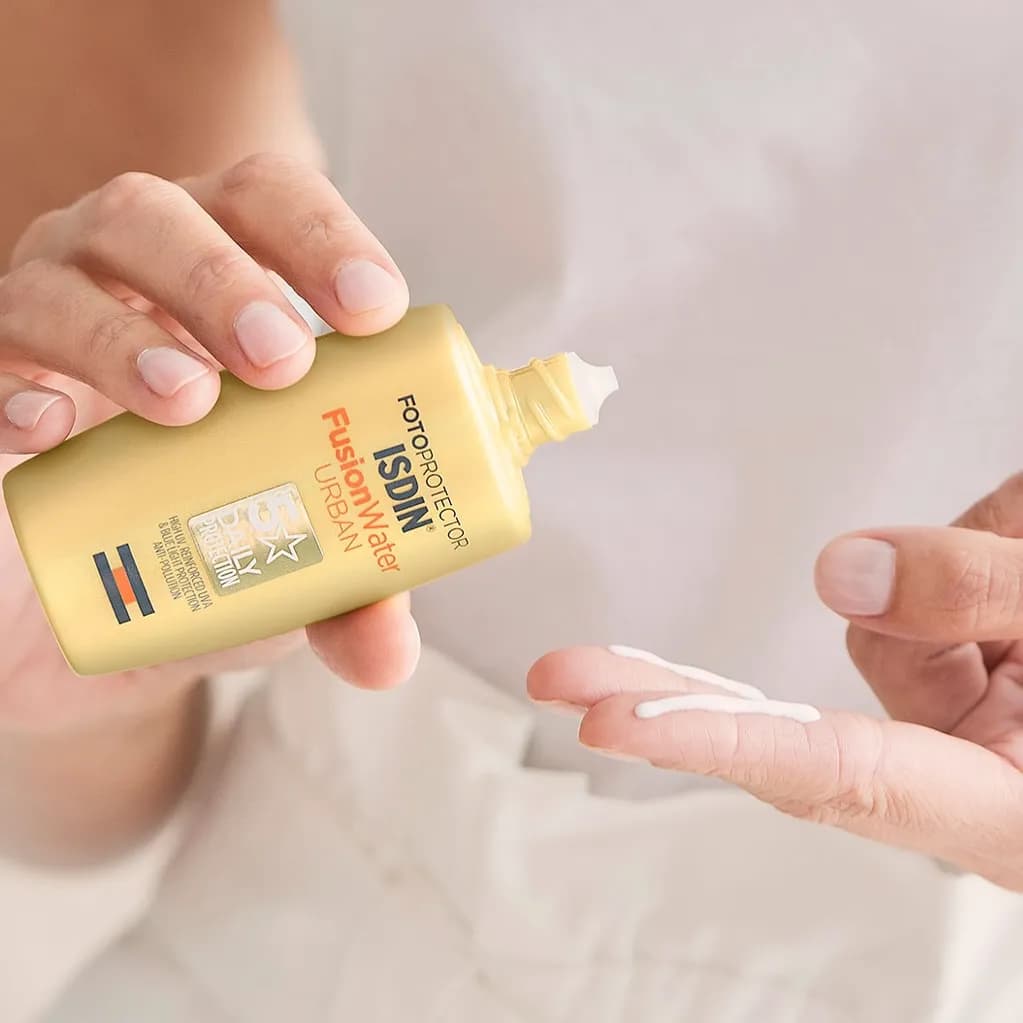 ضد آفتاب فیوژن واتر اوربان ایزدین SPF 30 — تصویر ۱۲