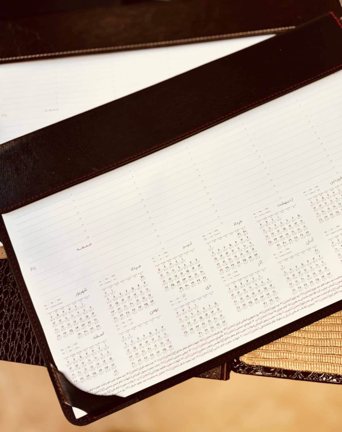 تقویم رومیزی منشی 1405 عرش — تصویر ۲