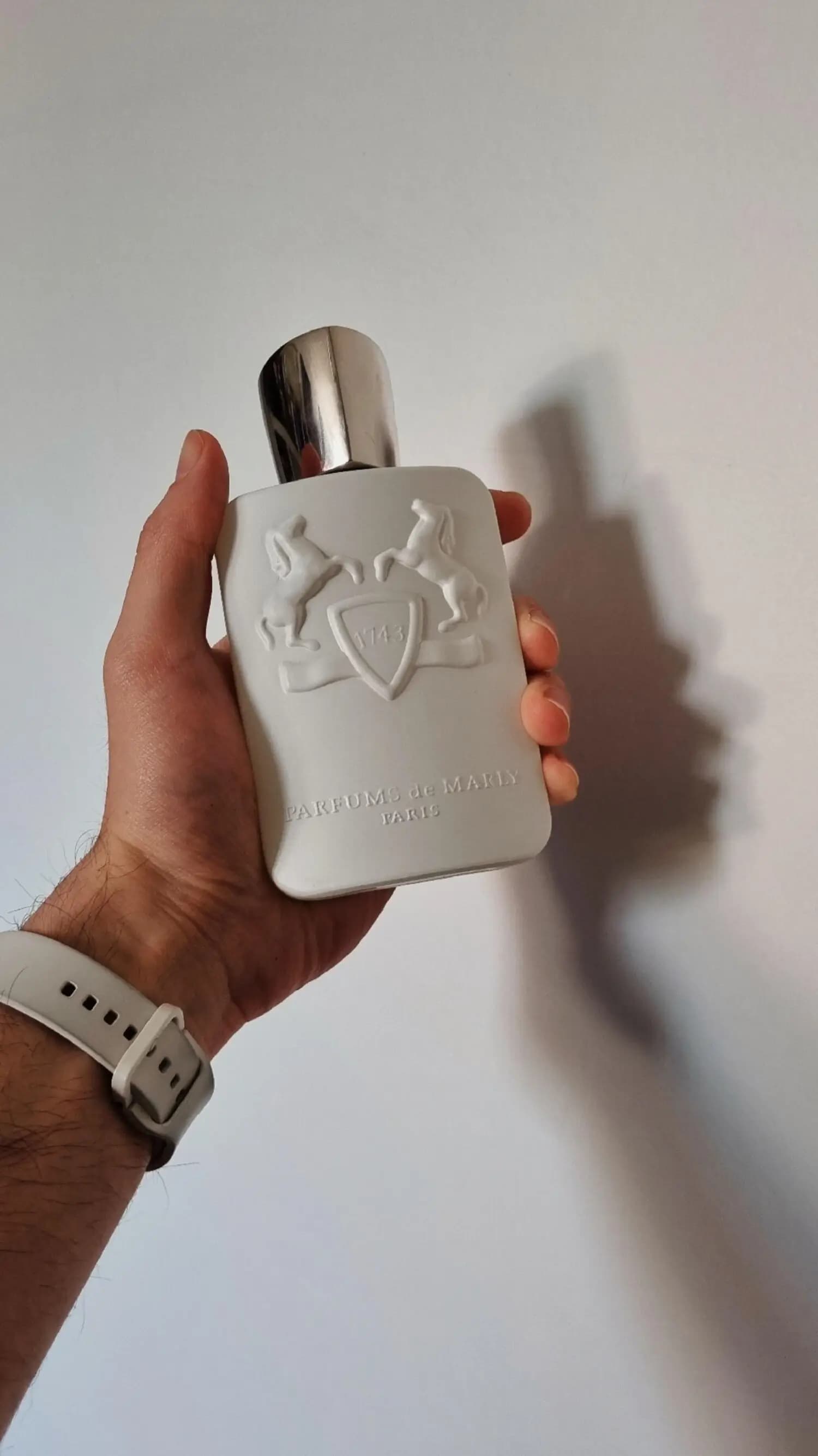 عطر ادکلن پارفومز د مارلی گالووی | PARFUMS de MARLY / GALLOWAY — تصویر ۹