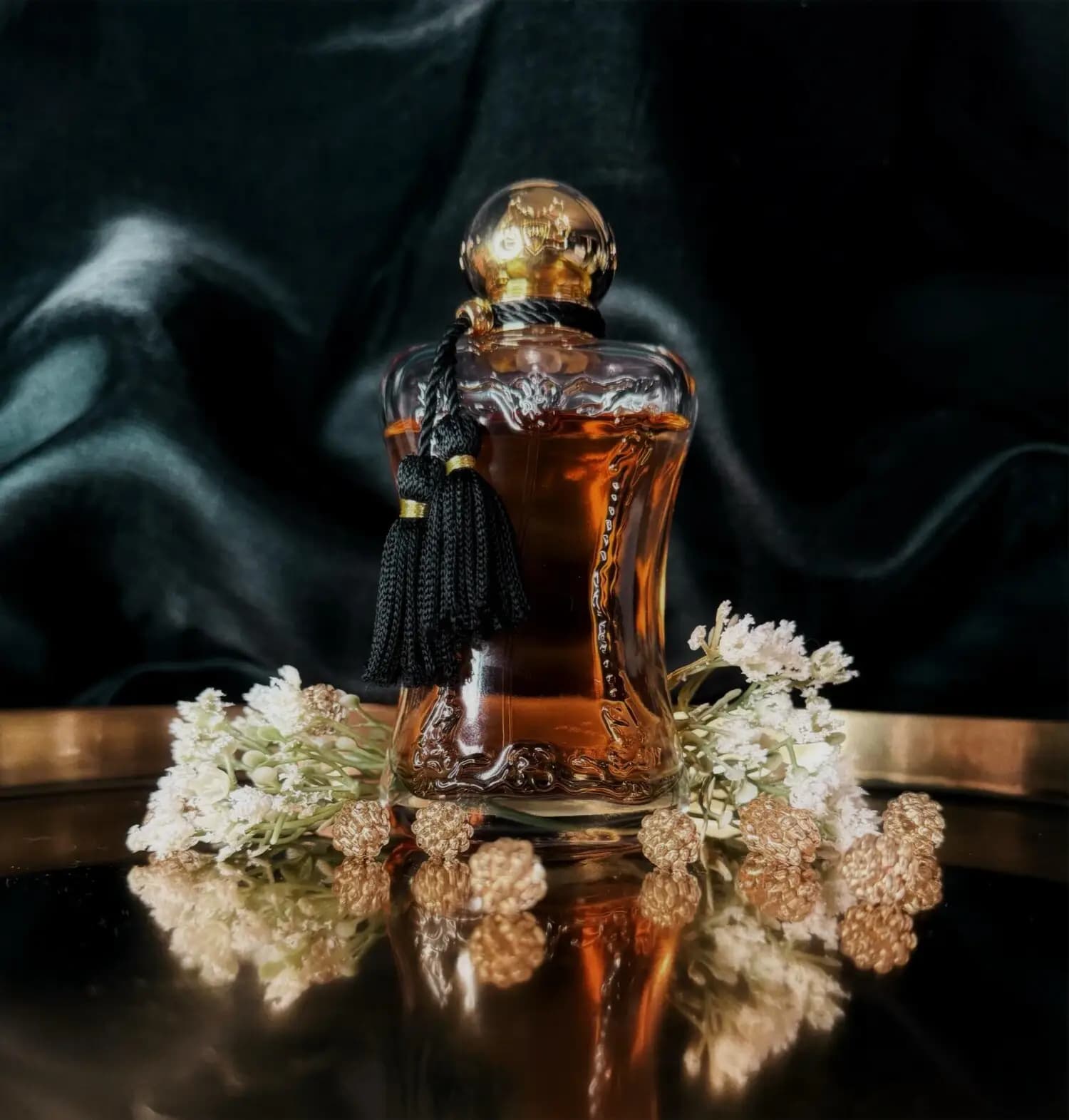 عطر ادکلن پارفومز د مارلی سافاناد | PARFUMS de MARLY / SAFANAD — تصویر ۱۰
