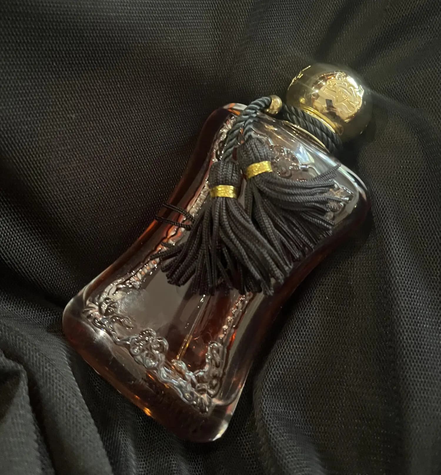 عطر ادکلن پارفومز د مارلی سافاناد | PARFUMS de MARLY / SAFANAD — تصویر ۱۱