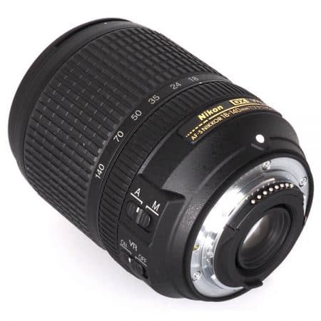 لنز زوم نیکون AF-S DX NIKKOR 18-140mm f/3.5-5.6G ED VR با جعبه اصلی — تصویر ۳