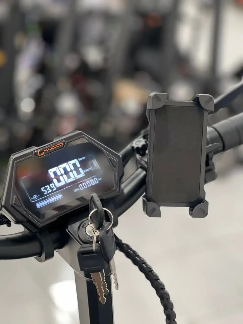 اسکوتر برقی Kugoo Kirin مدل M5 PRO — تصویر ۳
