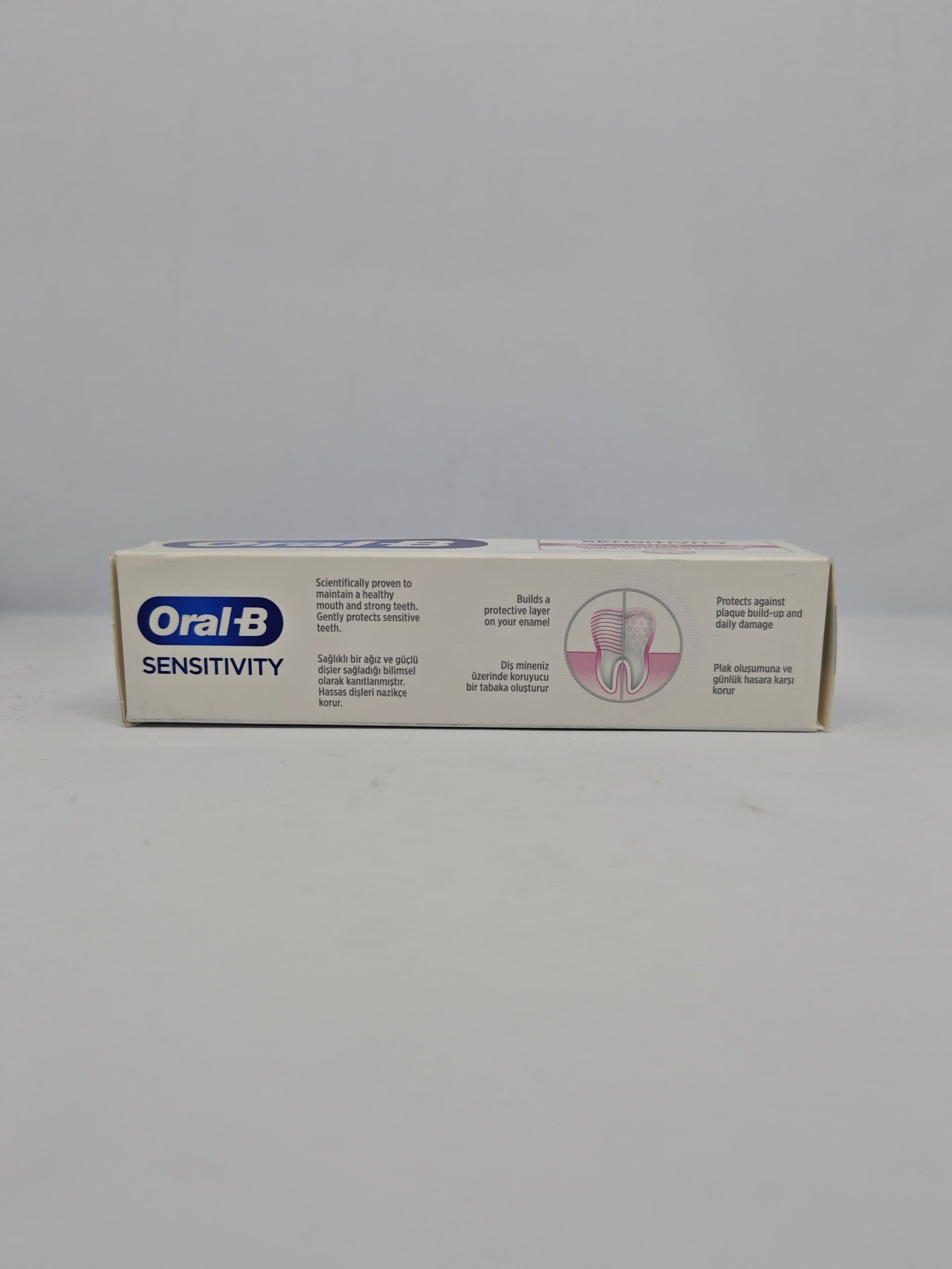 خمیر دندان نعنایی روزانه اورال بی Oral b برای دندان های حساس Sensitive حجم 75 میل — تصویر ۵