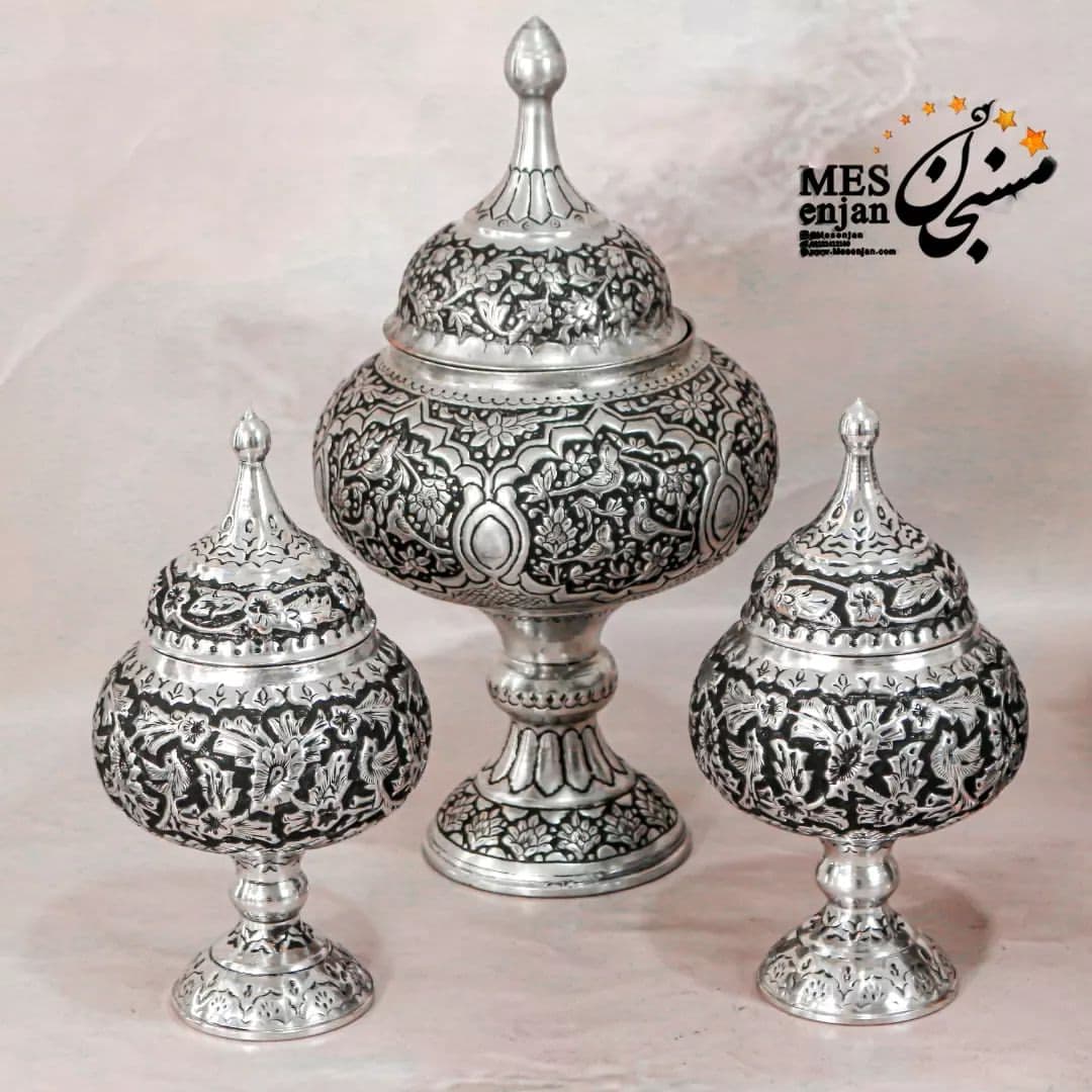 گز خوری بزرگ درب دار