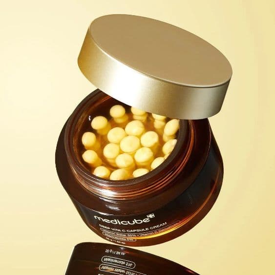 کرم ویتامین C مدیکیوب مدل Deep Vita C Capsule Cream — تصویر ۳