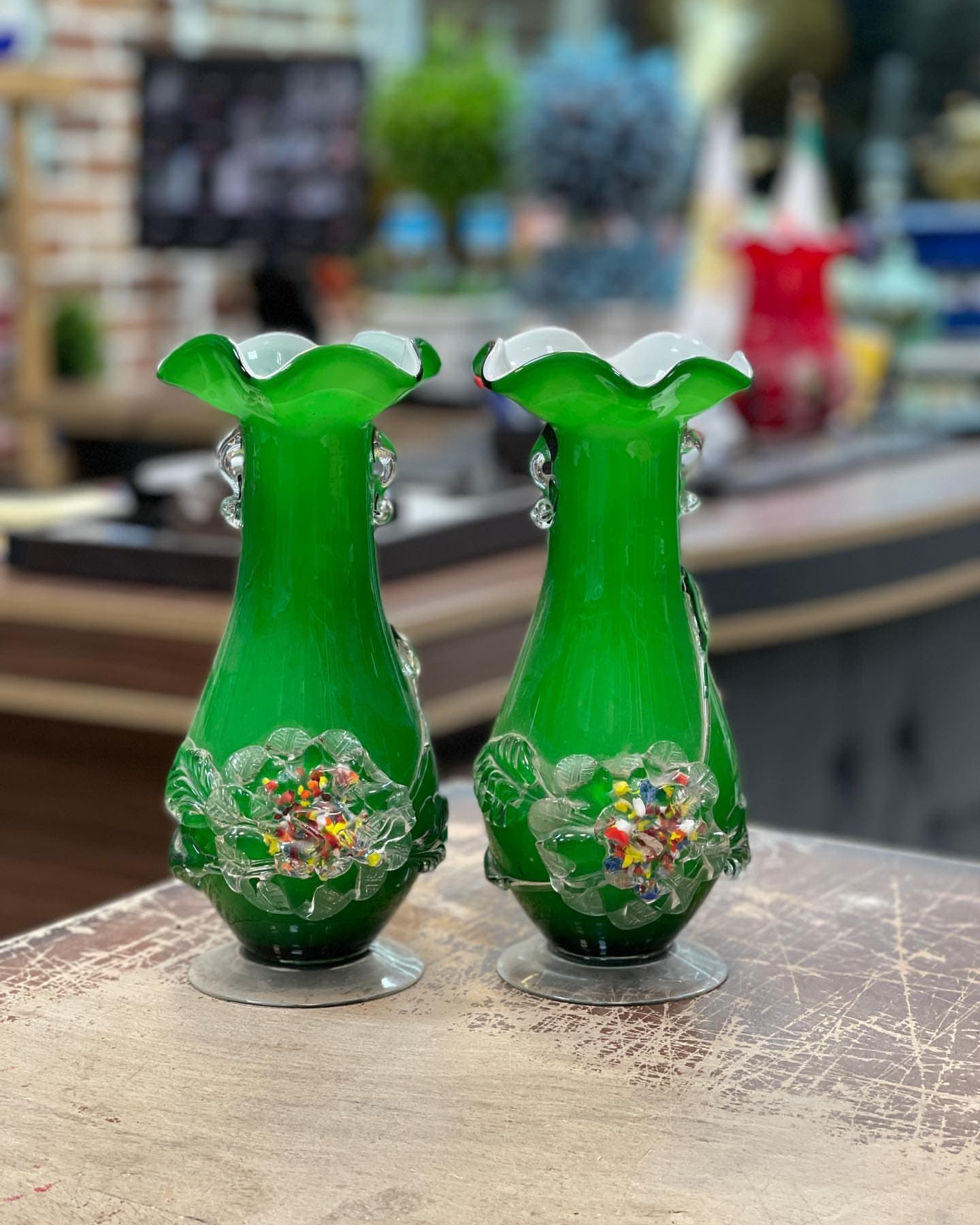 یک جفت گلدان بغدادی سبز قدیمی