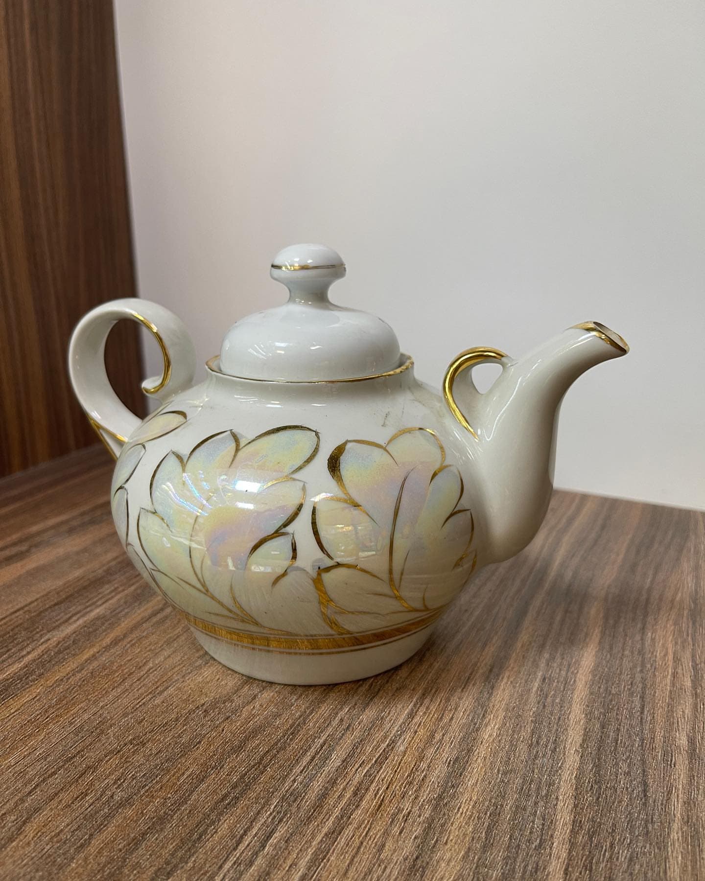 قوری روسی قدیمی و کم یاب — تصویر ۴