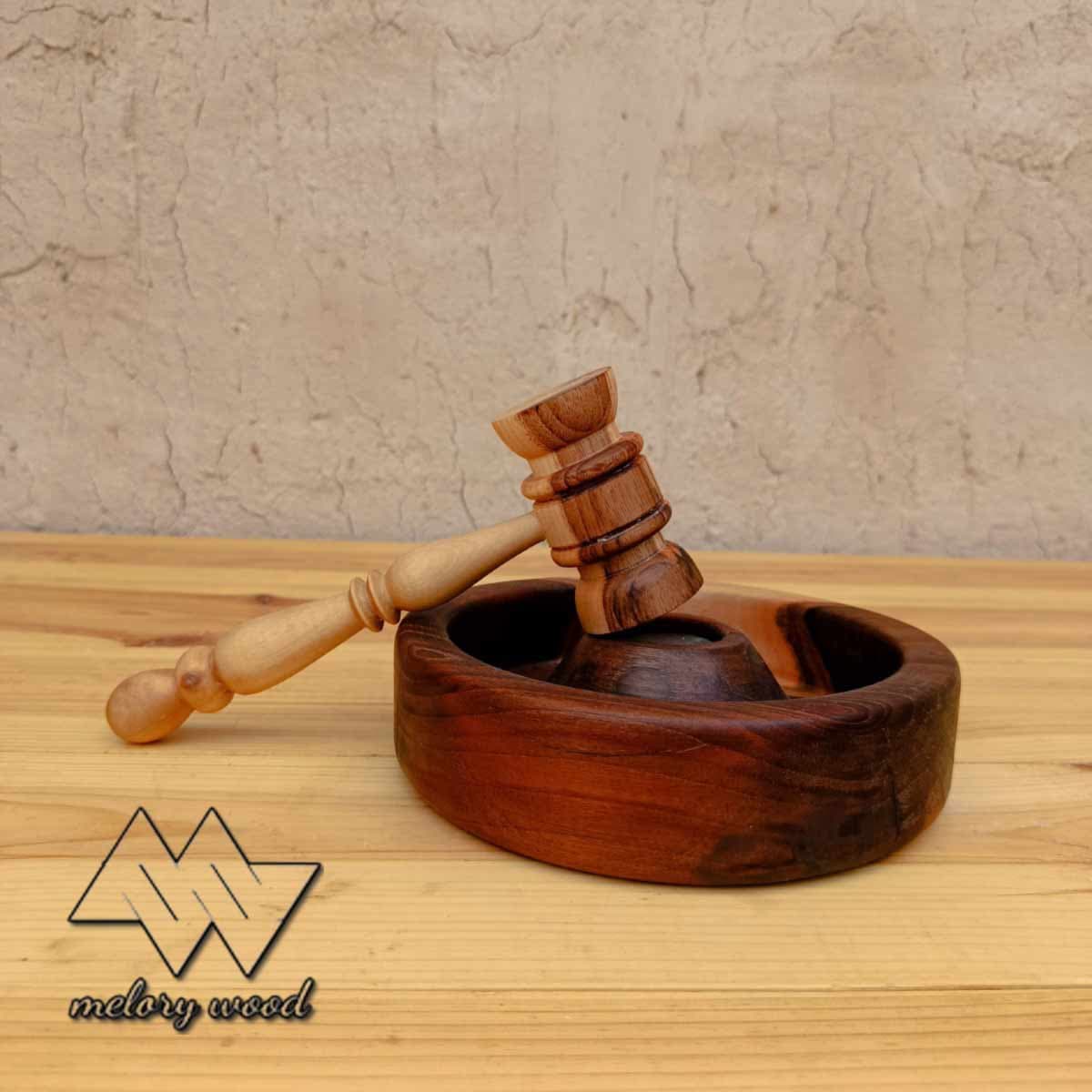 گردو شکن چوب گردو یک تکه با چکش کد d524 — تصویر ۴