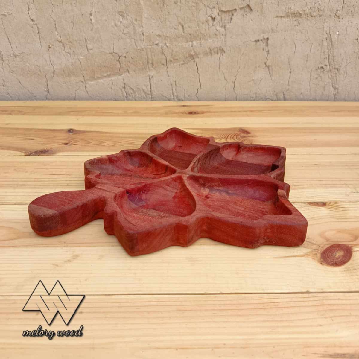 اردو خوری چوبی طرح برگ چنار کد d512 — تصویر ۳