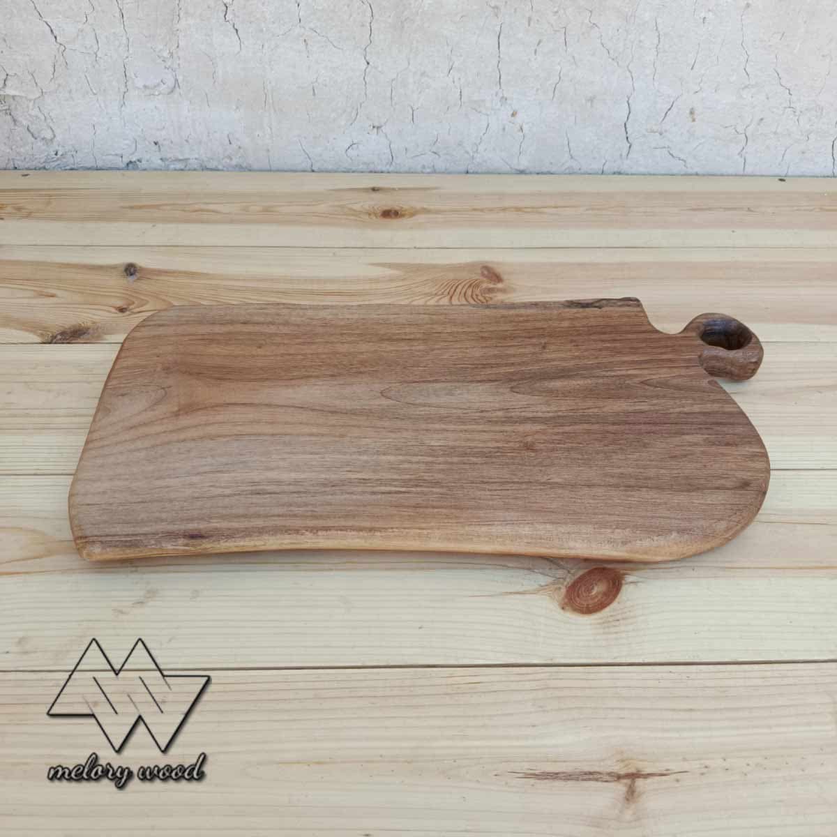 تخته برش چوب گردو یک تکه قابل شست و شو کد d403 — تصویر ۳