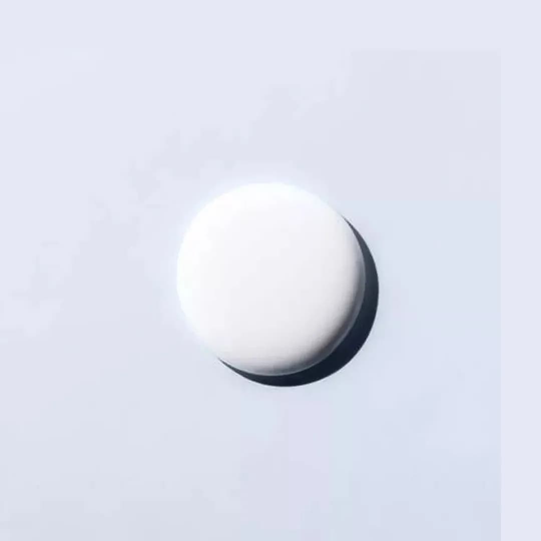 کرم ضد آفتاب بی رنگ ضد چروک ویشی CAPITAL SOLEIL SPF50 3-EN-1 ANTI-AGING حجم 50 میلی لیتری — تصویر ۱۲