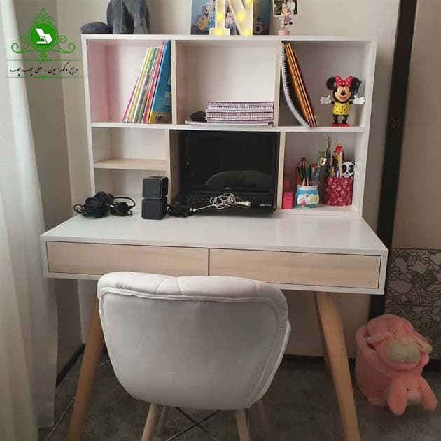 میز تحریر مدل کلاسیک شلف دار دو طبقه — تصویر ۴