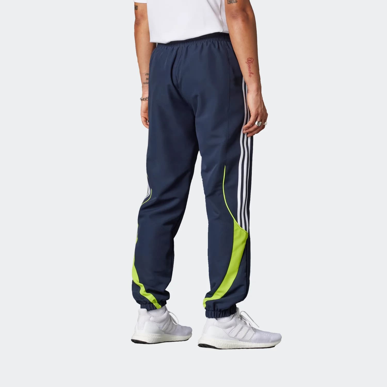 شلوار مردانه آدیداس مدل Real Madrid UBP Track Pants — تصویر ۴