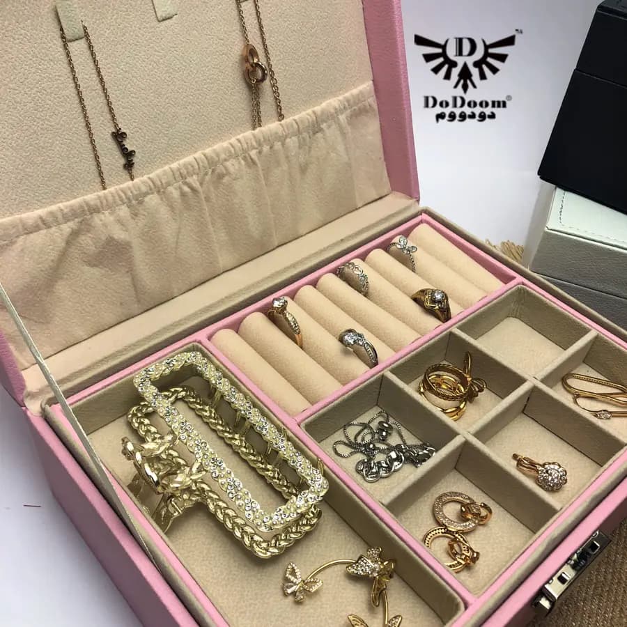 جعبه جواهرات چرمی B04