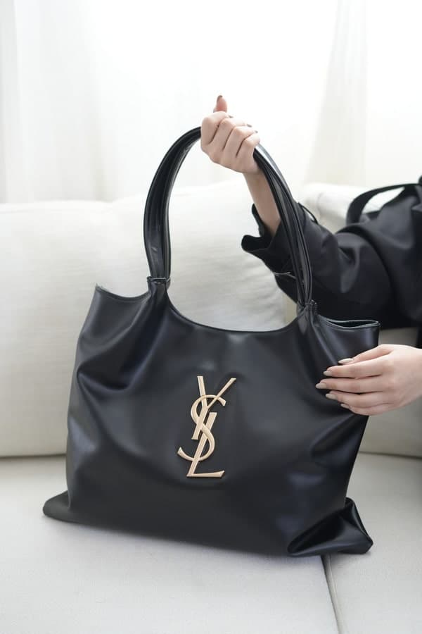 کیف دوشی زنانه مدل YSL 3446