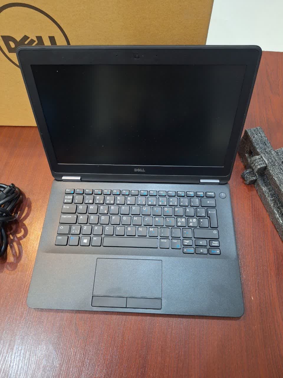 لپ تاپ استوک Dell latitude E7270