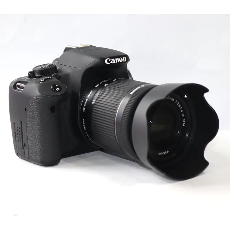 دوربین کانن مدل Kiss X7i (700D) با لنز 18.55 STM (استوک) — تصویر ۳