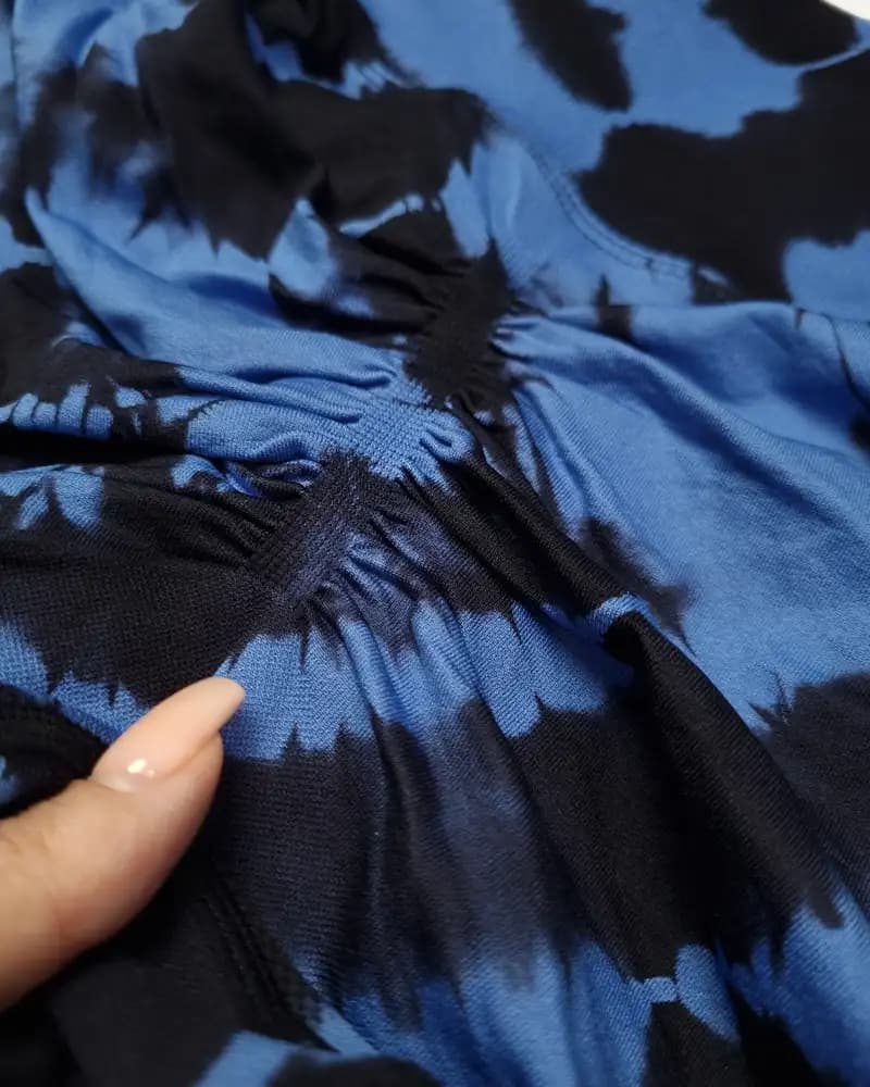 شورتک ورزشی آبرنگی زنانه — تصویر ۹