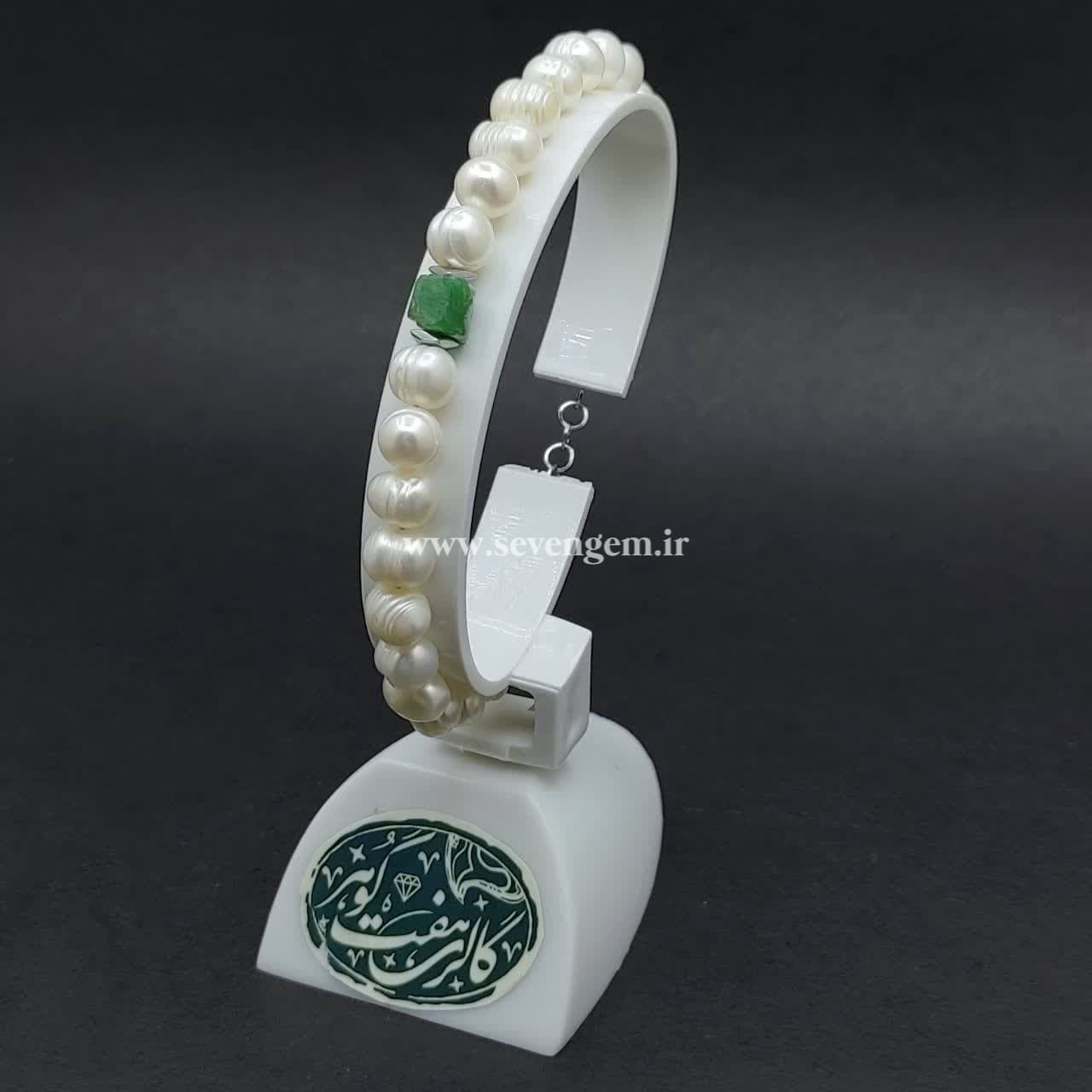 دستبند میکس زنانه مروارید و زمرد (کدB689) — تصویر ۳