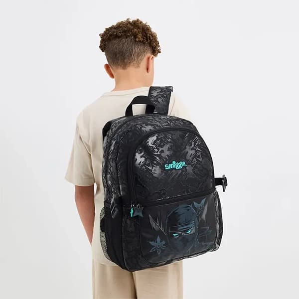 کوله پشتی مدرسه پسرانه اسمیگل Smiggle طرح Ninja — تصویر ۳