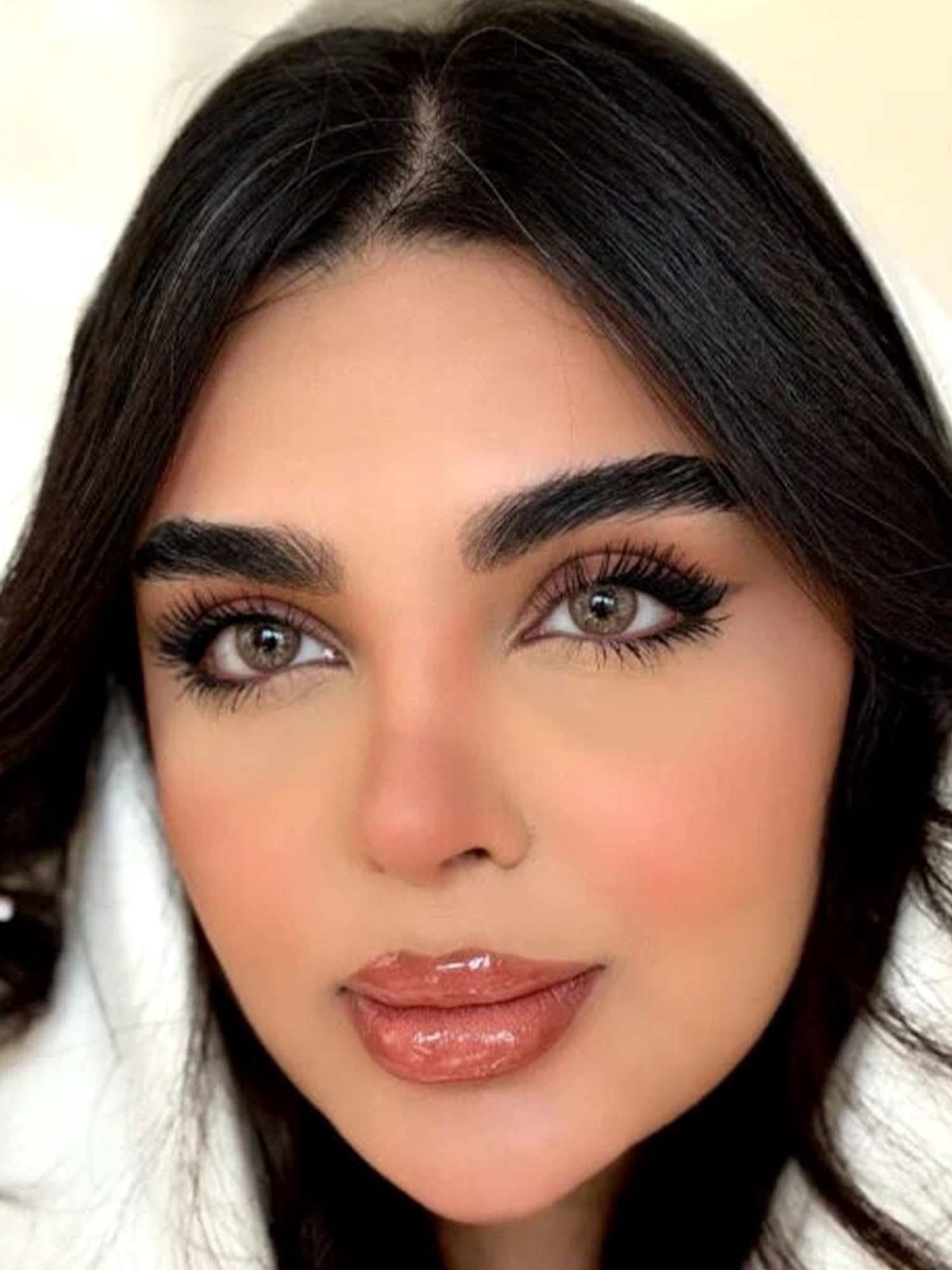 لنز رنگی یونیک برنز Unique Bronze
