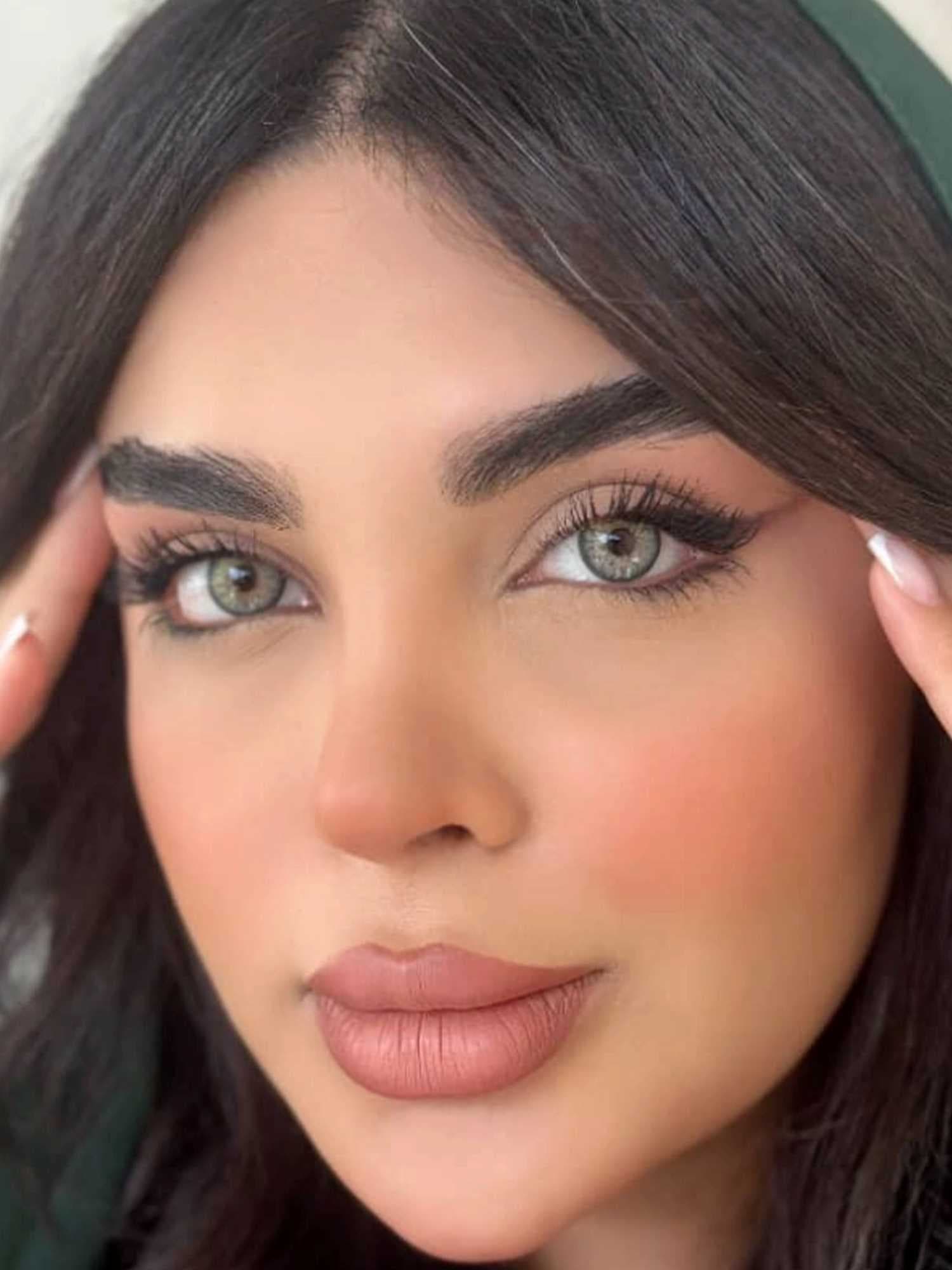 لنز طبی رنگی یونیک نچرال گرین Unique Natural green