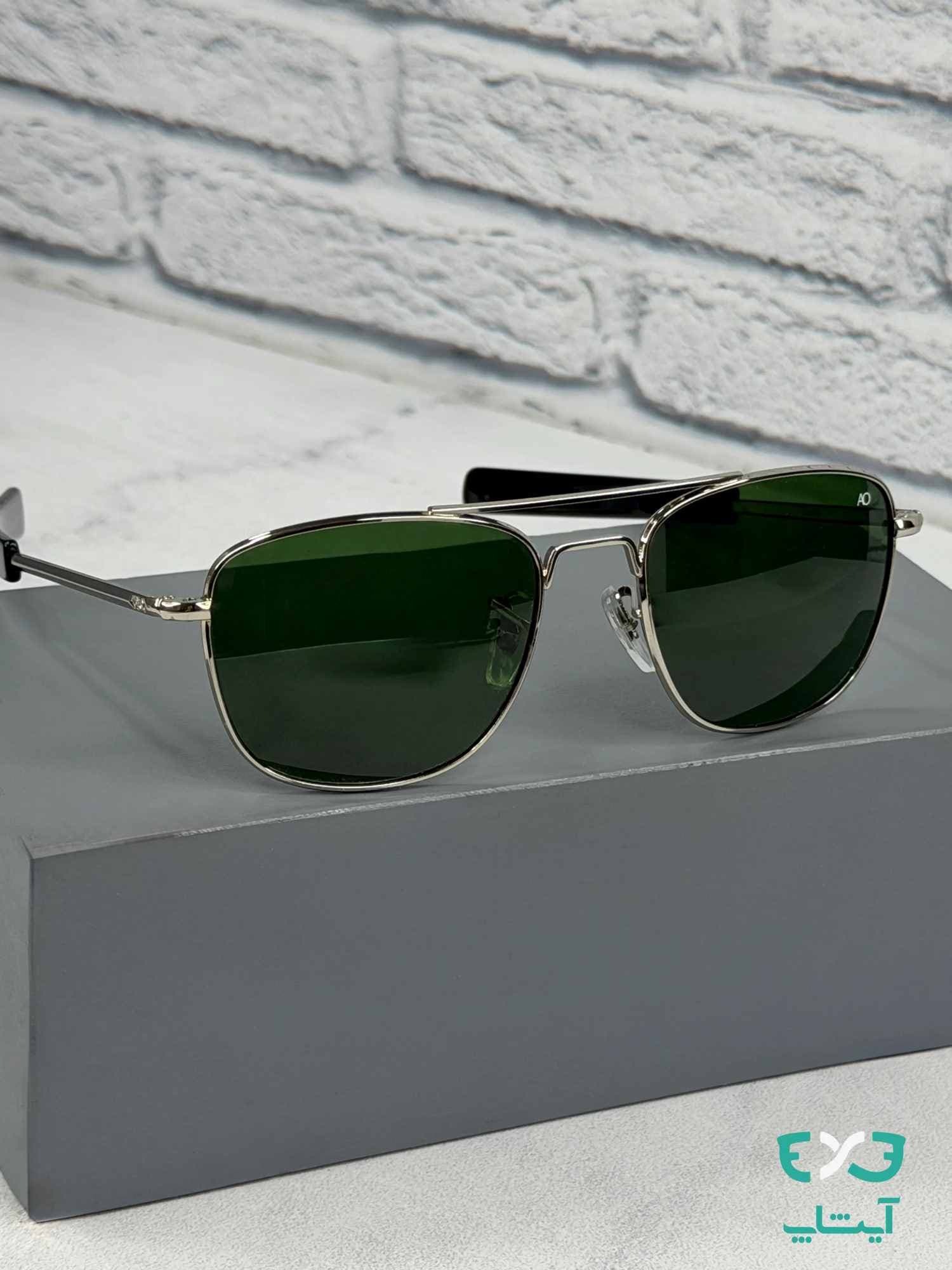 عینک آفتابی خلبانی امریکن اپتیکال American Optical کد 054